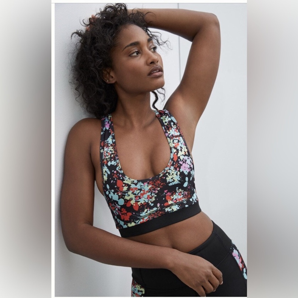 NEW🌟Anthropologie- Daily Practice Sofia Sports Bra Size S